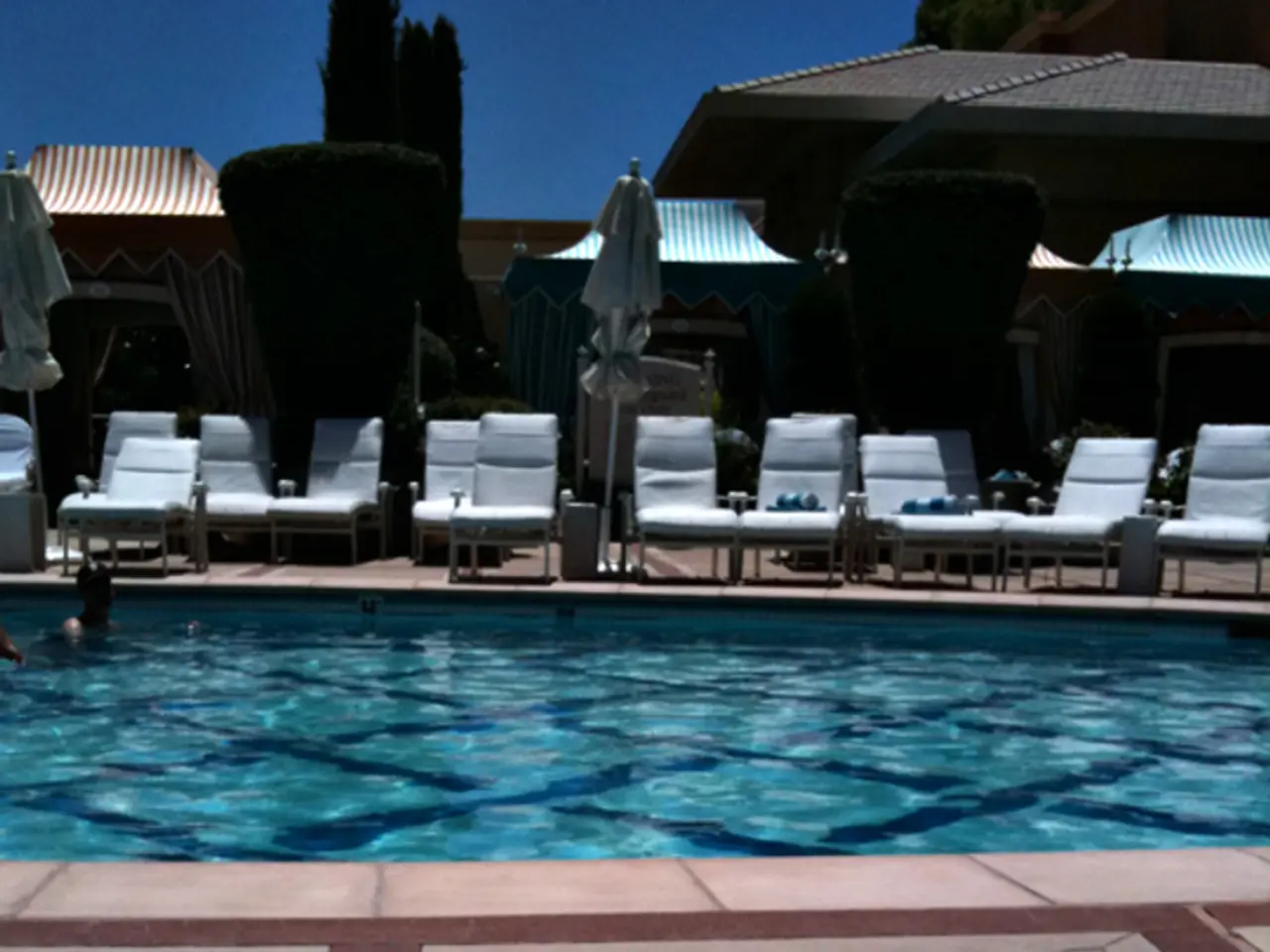 Struggling staff shortage affects Vogelsang's family bath