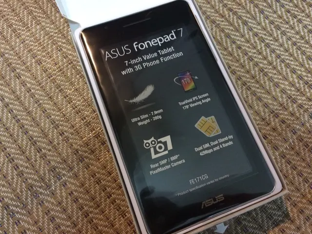 Smartphones Compared to Harmful Microorganisms in the Context of Evolution