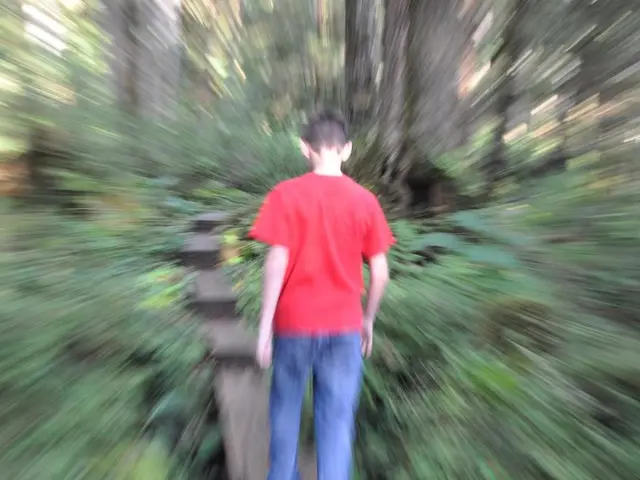 Spinal Curvature Comparison: An Overview of Lordosis and Hyperlordosis