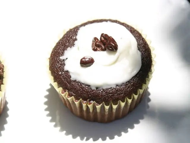 White Mucus Cough Production: Causes and Remedies