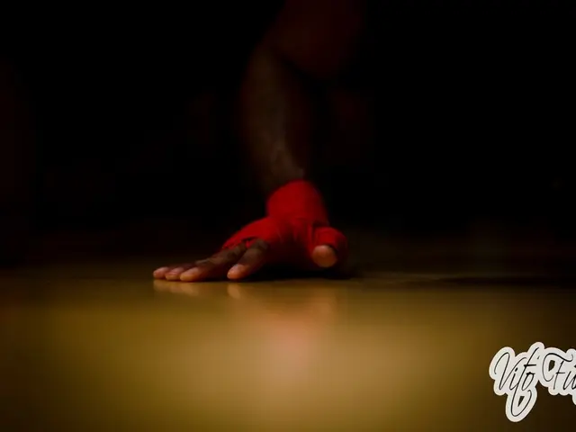 Exploring Ambidexterity: The Symphony of simultaneous Dexterity in Both Hands