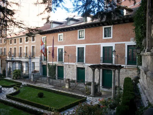 Engaging Public Networks