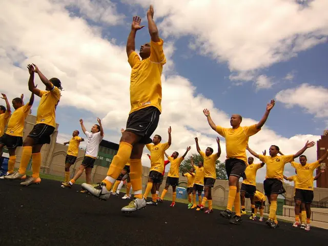 Comprehending Elevated Blood Pressure: Signs and Origin