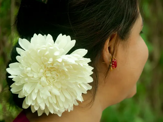 Unveiling Asma Ferdoes' Healthy and Flavorful Approach to Hair Care