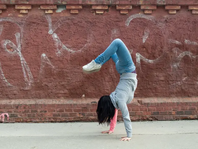 Daily practice of a single workout routine for fourteen days significantly boosted my stance,...