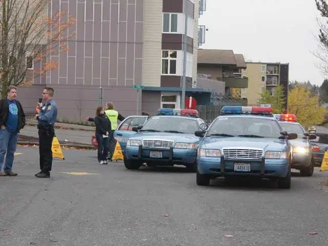 Emergency gas leak prompts evacuation of multiple-residence woodland dwelling by firefighters