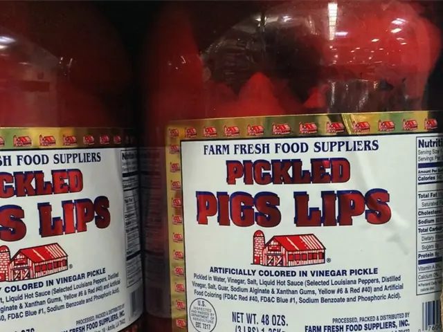 Antiperspirant and Deodorant: A Comparative Analysis of Differences, Advantages, and Risks