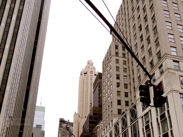 Urban environments and their impact on mental well-being: Advice and stress management techniques