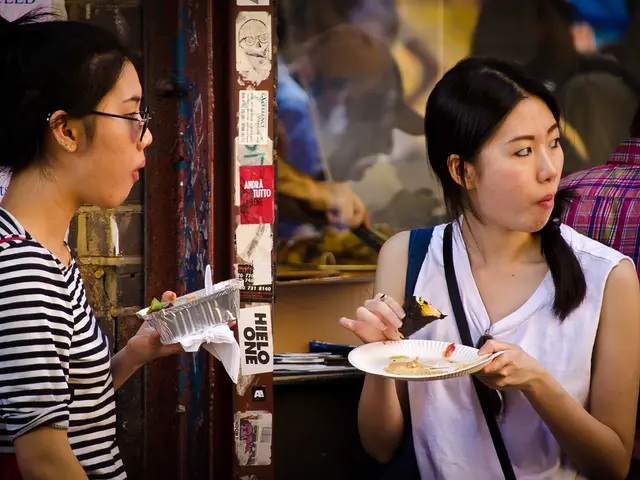 Men's Eating Disorders: Identifying Symptoms, Recognizing Types, and Seeking Assistance