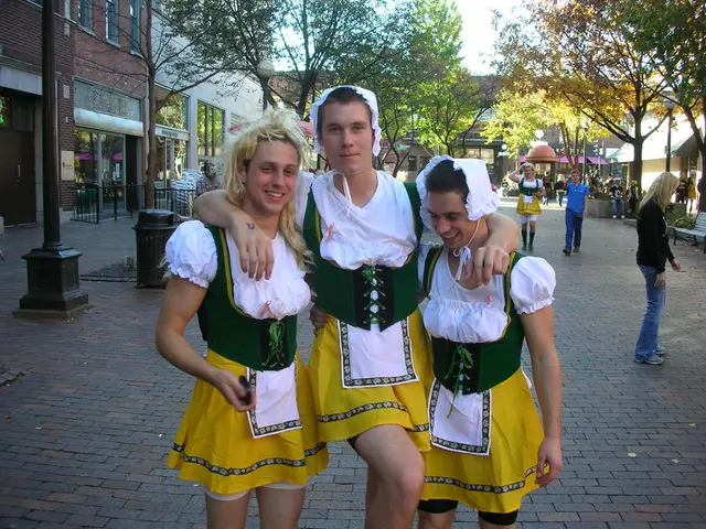 Commissioner for the Elderly and Disabled Pays a Visit to the Second Largest City in Upper...