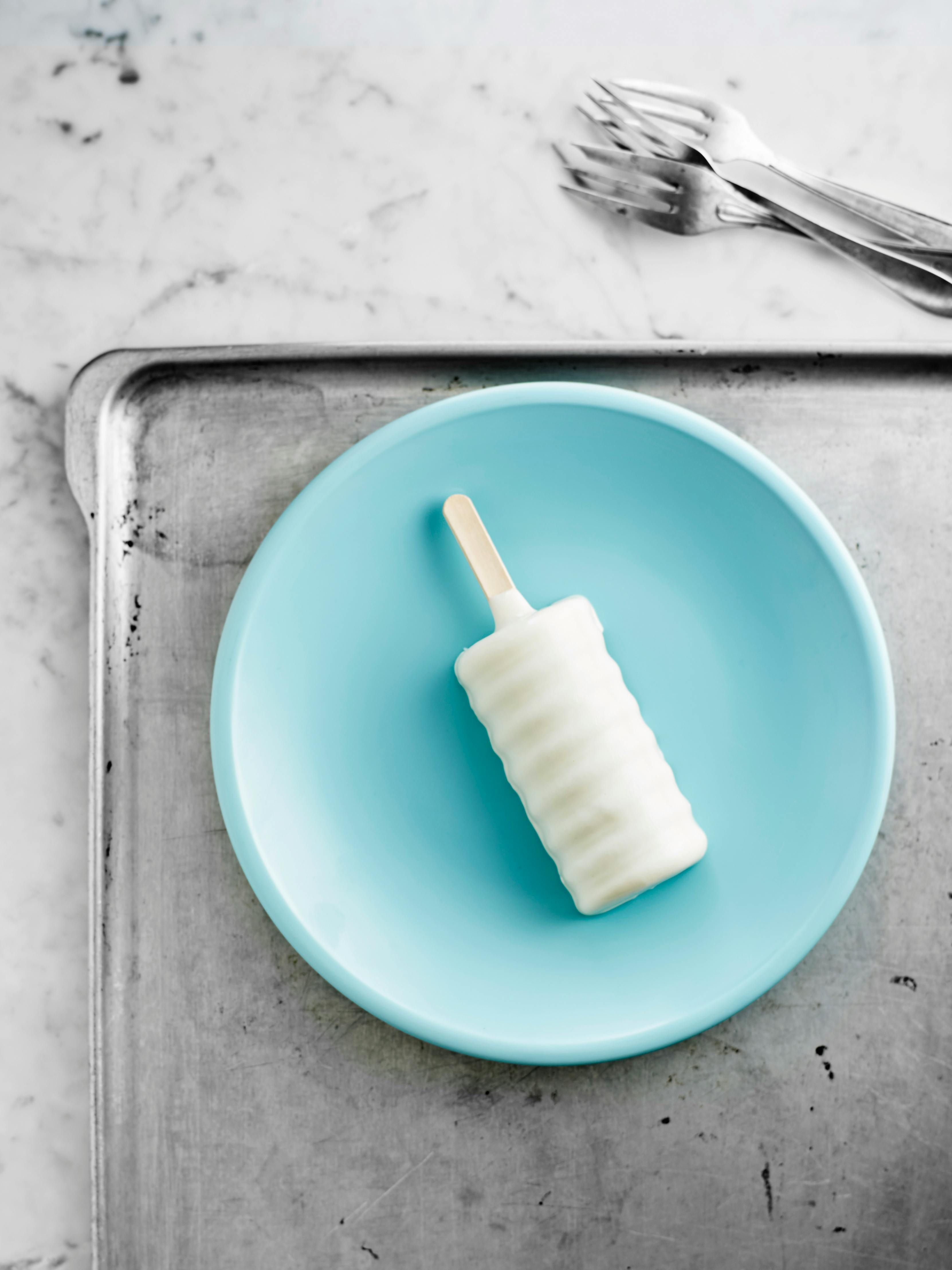 International Ice Pop Varieties: Delightful Flavors Spanning Global Culinary Landscapes Global Ice Pop Varieties: 7 Delicious Recipes Hailing from Different Continents